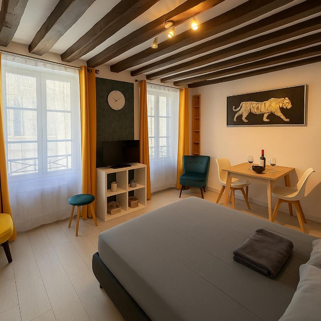 Appartement Vue Cathedrale- Centre Ville Meaux-Gare-Disney Exterior foto
